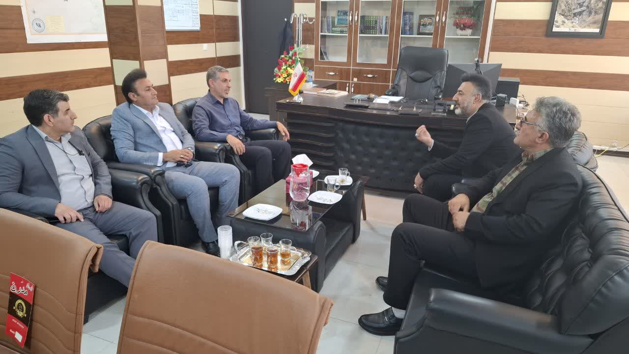 دیدار مدیر کل هواشناسی لرستان با فرماندار پلدختر